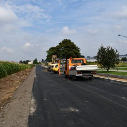 Prace w obrębie drogi powiatowej Laski - Trzcinica postępują