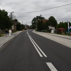 Przebudowana droga w Mnichowicach