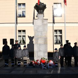 Pomnik „Bohaterów walk o wolność i demokrację”