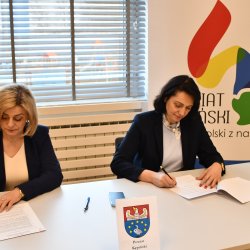 W trakcie podpisania porozumienia